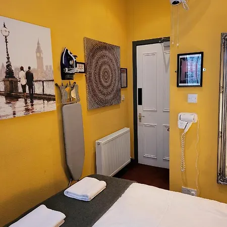 Casa de hóspedes The - No 8