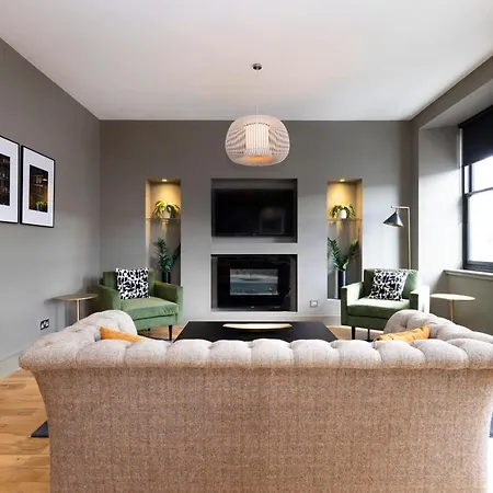 Joivy Luxury On George Street * Edinburgh