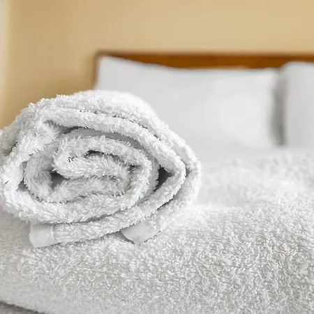 Modern 1br Flat - Free Parking + Lift Apartamento Edimburgo