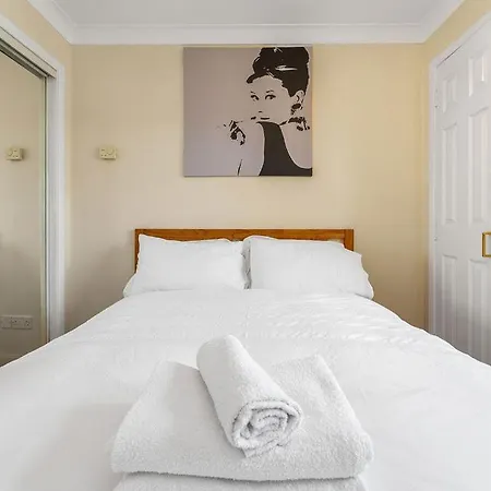 Apartment Modern 1br Flat - Free Parking + Lift Edinburgh