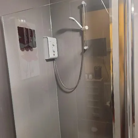 Gasthof The - No 8 Edinburgh