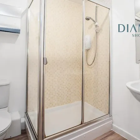 Edinburgh, 2bed Apt, Sea View Free Parking Leisure Or Business Апартаменты *