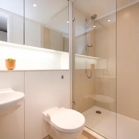 Altido Elegant Flat Near The Meadows With Parking * Edinburgh