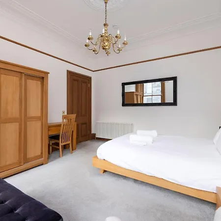 公寓 Joivy Spacious Near The Meadows