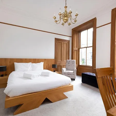 Joivy Spacious Near The Meadows 公寓