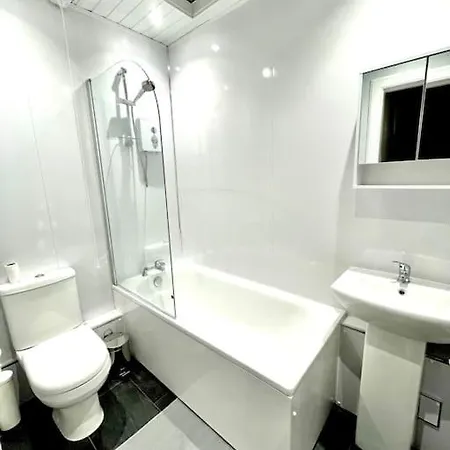 Loft In Joppa Edinburg