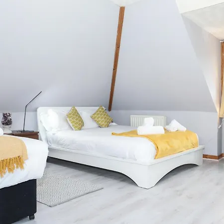 Mystayinn Elegant - Excellent Location - Free Parking - Five Star Amenities *