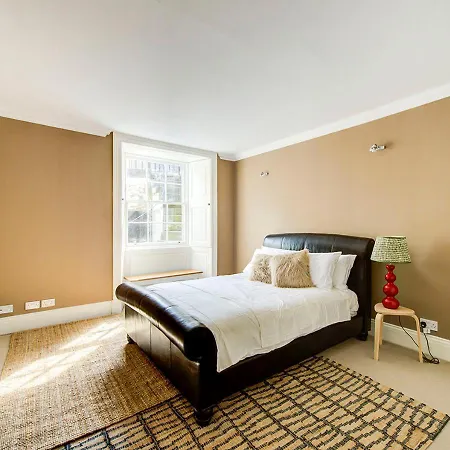 Super Castle Basement דירה