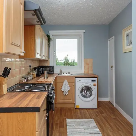 Spacious 3db -15 Minutes From Centre * Edinburgh