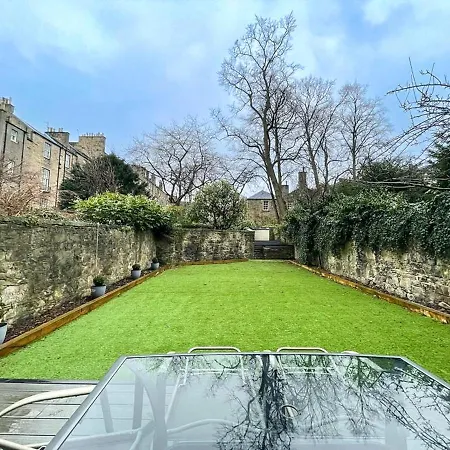 2bed, Private Garden & Fireplace, Near Water Of Leith אדינבורו