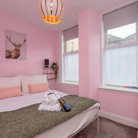 아파트 Cute - 1bd Near Centre - Leith Walk 에든버러