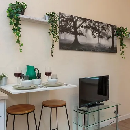 Cozy 1b Groundfloor - 8 Minute From Centre * Edimburgo