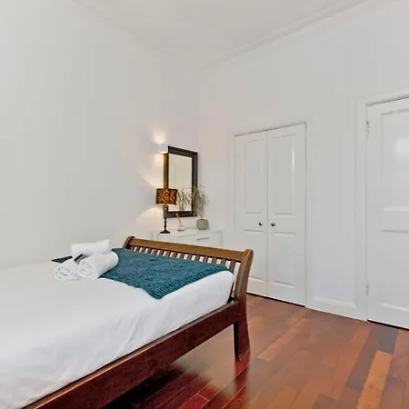 Exquisite & Lively With Fireplace & Panoramic Views Appartement *