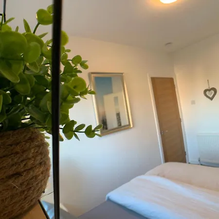 Maria- Bright And Modern Center . Apartamento *