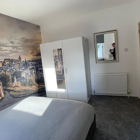 Maria- Bright And Modern Center . Apartamento Edimburgo