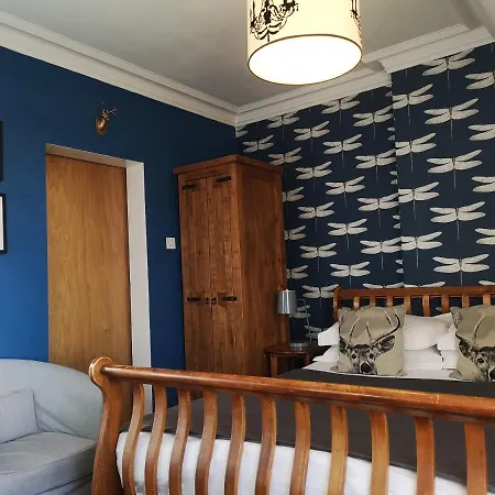 Guest house Fraoch House 4*