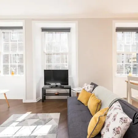 Bright New Town 2br-1ba, 1 Min To George St By Bonjour Residences * Edinburgh
