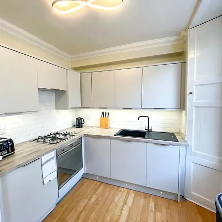 Apartman Rose Street's Hidden Treasure- 2bed Newly Refurbished *