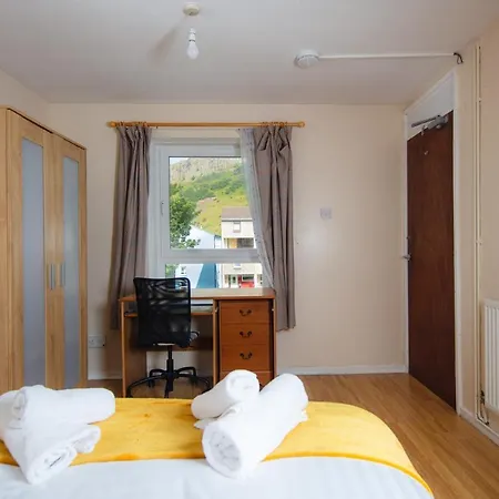 Fab Arthur Seat Views, Old Town Appartement *