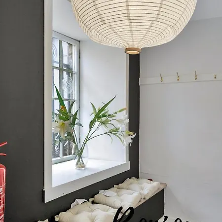 Vosges - Royal Mile 5br-2ba - Free Parking & Private Entrance By Bonjour Residences