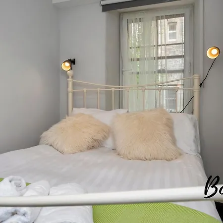 Apartamento Vosges - Royal Mile 5br-2ba - Free Parking & Private Entrance By Bonjour Residences