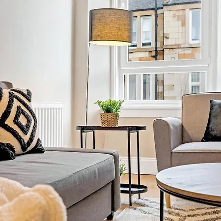 Mabillon - Gorgeous-haymarket, Centre-free Parking By Bonjour Residences