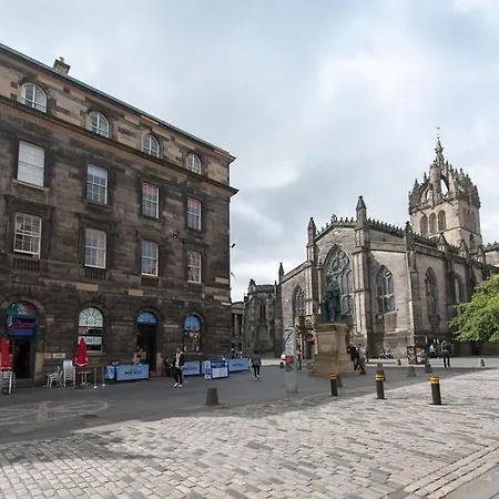Parliament Sq 12 Royal Mile 아파트