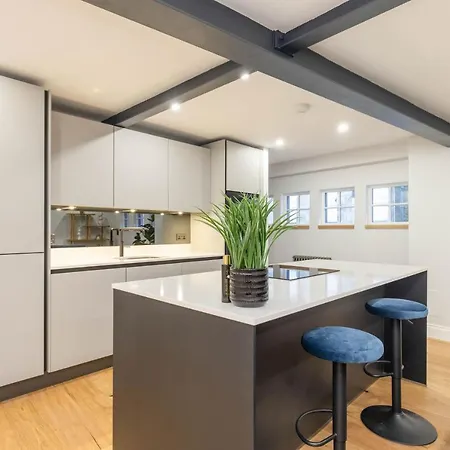 Dragon - Yukina - 2 Bed Centre House With Garden Dom wakacyjny *