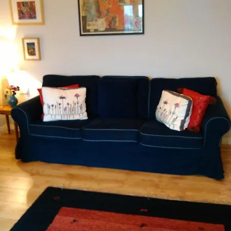Apartment 3/8 Whyte Place Edinburgh