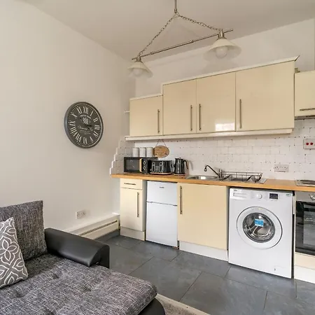 Apartamento Charming 1 Bedroom -