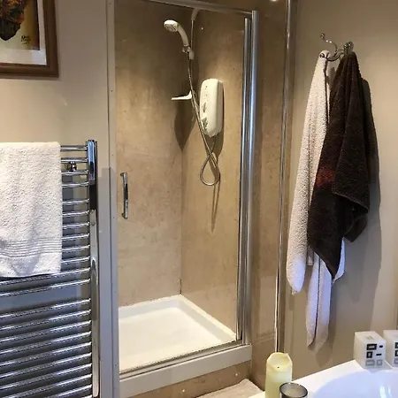 Karibu Near The Airport Δωμάτια σε οικογενειακή κατοικία *