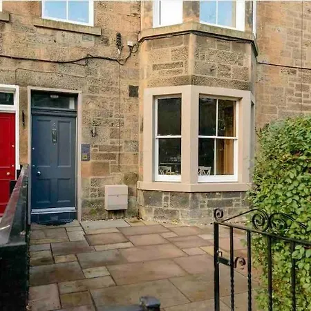 The Wee Terrace *