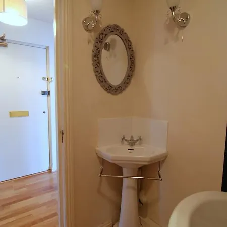 Holiday home Huntingdon Place Edinburgh