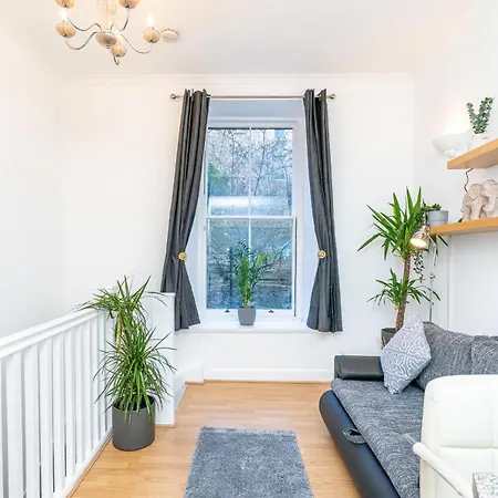 Daire Bright And Cozy Centre 1 Bedroom Edinburgh