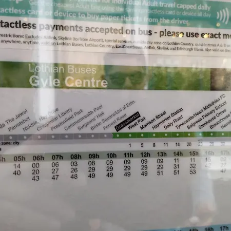 3 Bedrooms Flat In Central Old Town , Grassmarket Heart Of Flat Sleeps 6 , Eh1