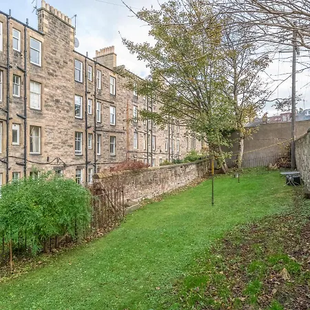 Apartment Newly Decorated Spacious 2bed Flat In Chic Area Edinburgh