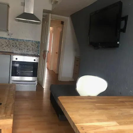 Cozy Old Town In Nicolson Street Apartment Edinburgh