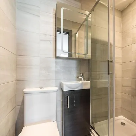 Boutique Castle View 3 Bedroom * エディンバラ