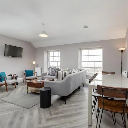 York Place By Destination Apartmán *