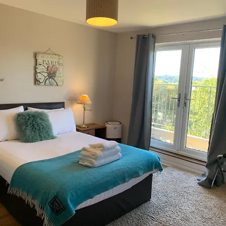 5 Bedroom Penthouse Edinburgh