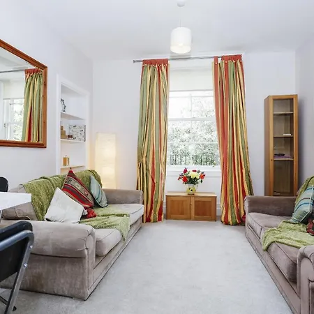 Fabulous 5 Double Bedroom Old Town * Édimbourg