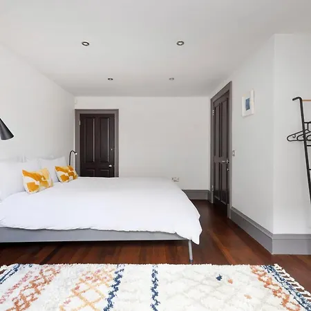 Appartamento Minimalist New Town - Private Entrance *