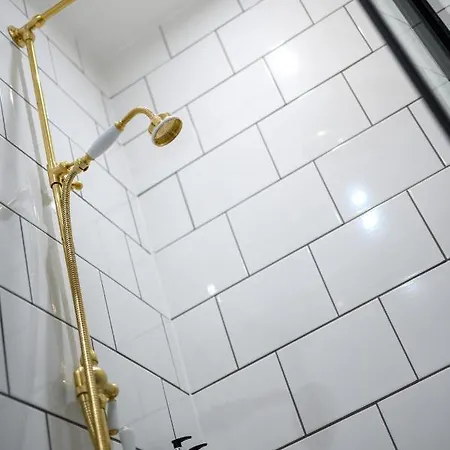 Comfortable Ground Floor Double * Edinburgh