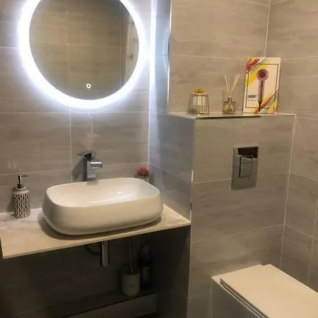 Apartment Royal Mile Famous Canongate Flat Edinburgh