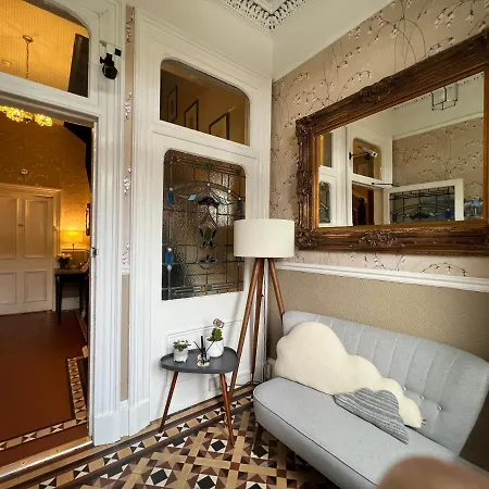 Affittacamere Gladstone House 4*