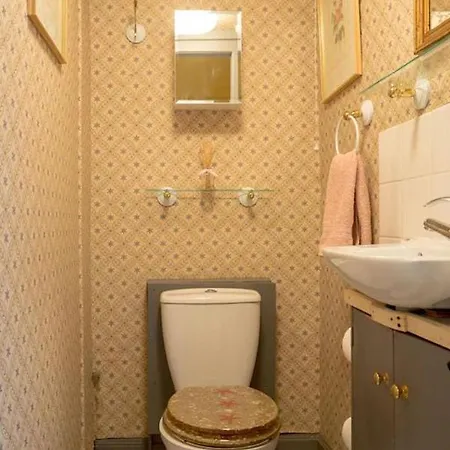 Captivating 4-bed In