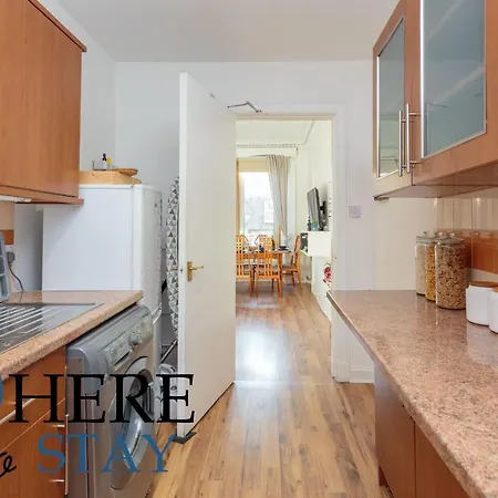 Beautiful 3bed Pitt St Apartment Edinburgh