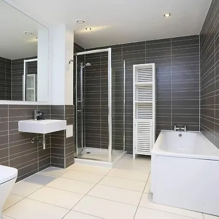 Stunning West End Hub Appartamento Edimburgo