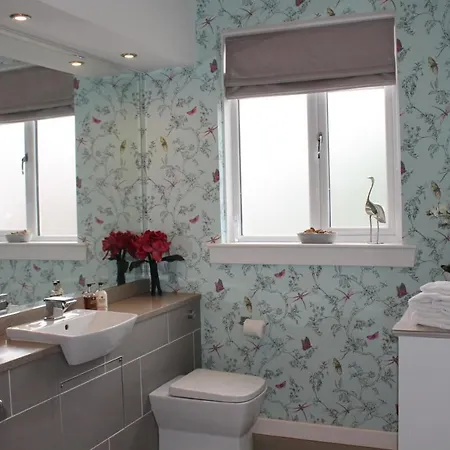 Gorgeous Family 15 Mins From Centre Edinburgh