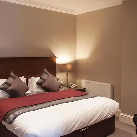 Hotel Royal Scots Club 3*